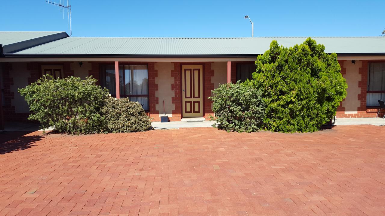 Gateway Motor Inn - Self Check-In Broken Hill Kültér fotó